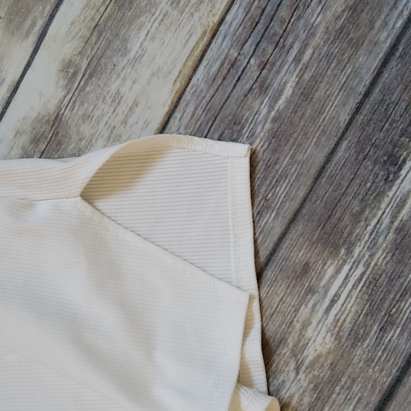 NWOT Cream mini dress size M - Picture 7 of 9